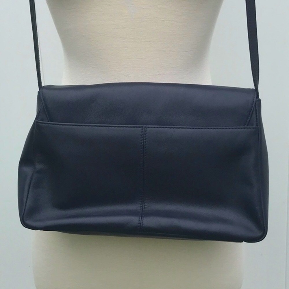 Vintage Etienne Aigner Leather Navy Blue Shoulder Bag with Gold Accents - Picture 6 of 16